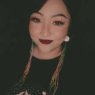 Willow, the maker behind Made by Boopy